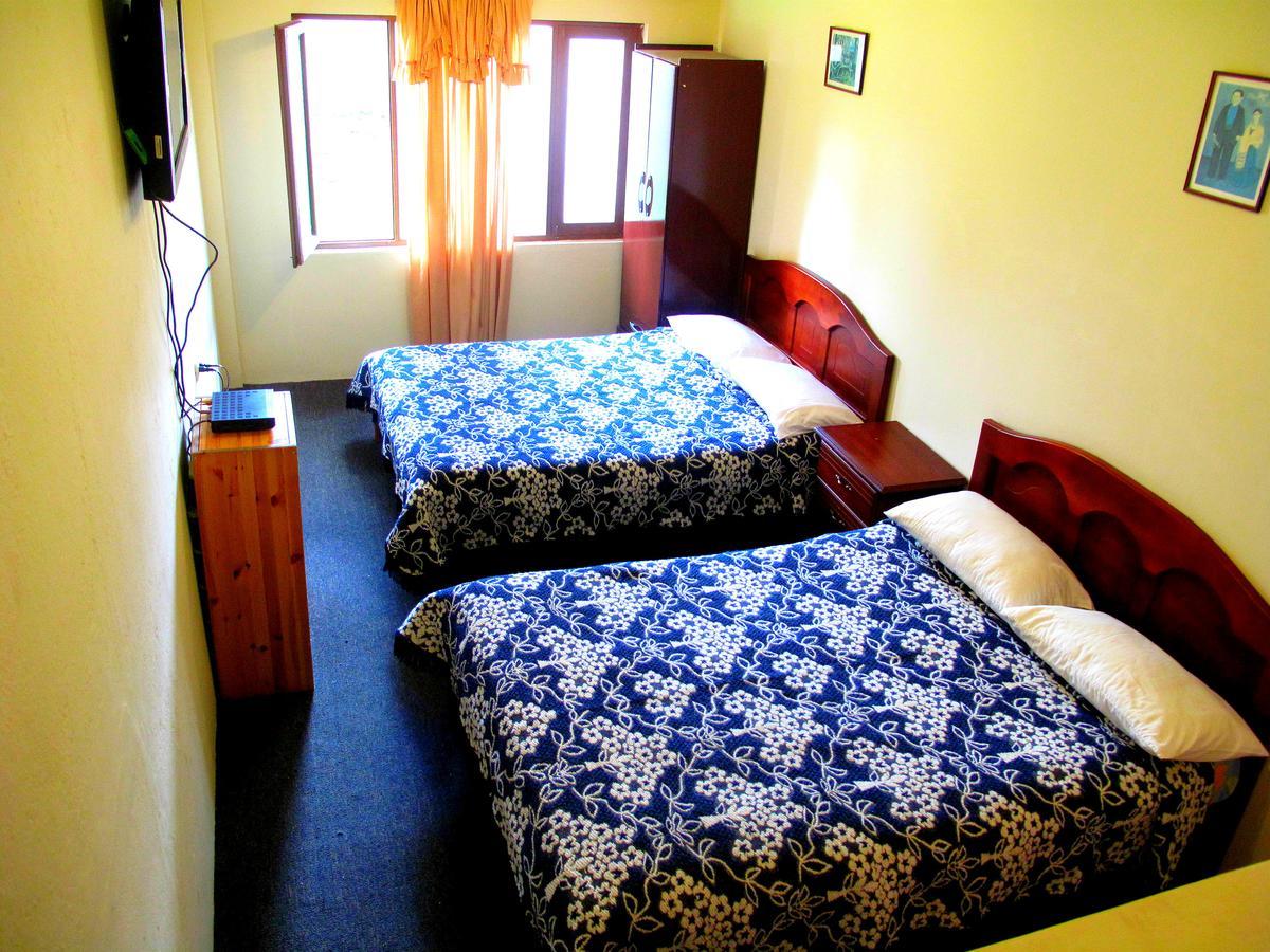 קואנקה Aqua Hostal Mabel מראה חיצוני תמונה