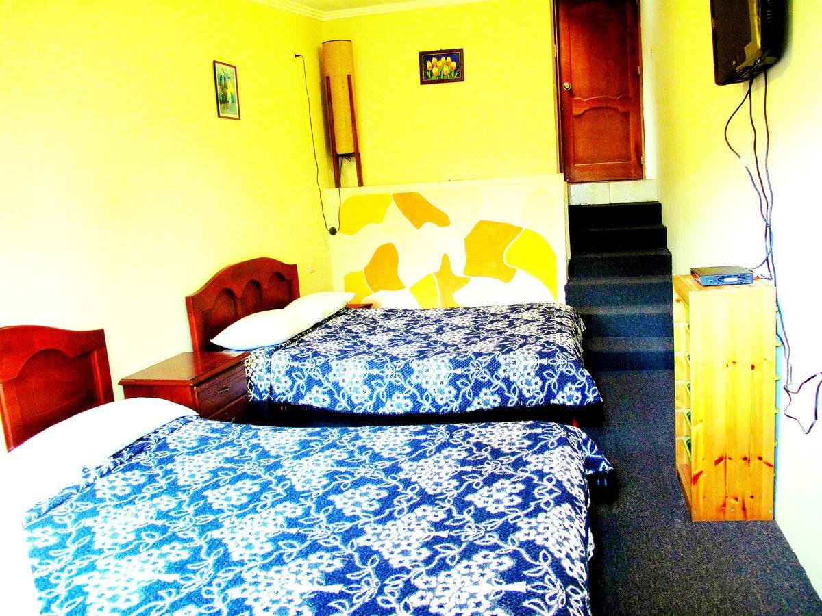 קואנקה Aqua Hostal Mabel מראה חיצוני תמונה